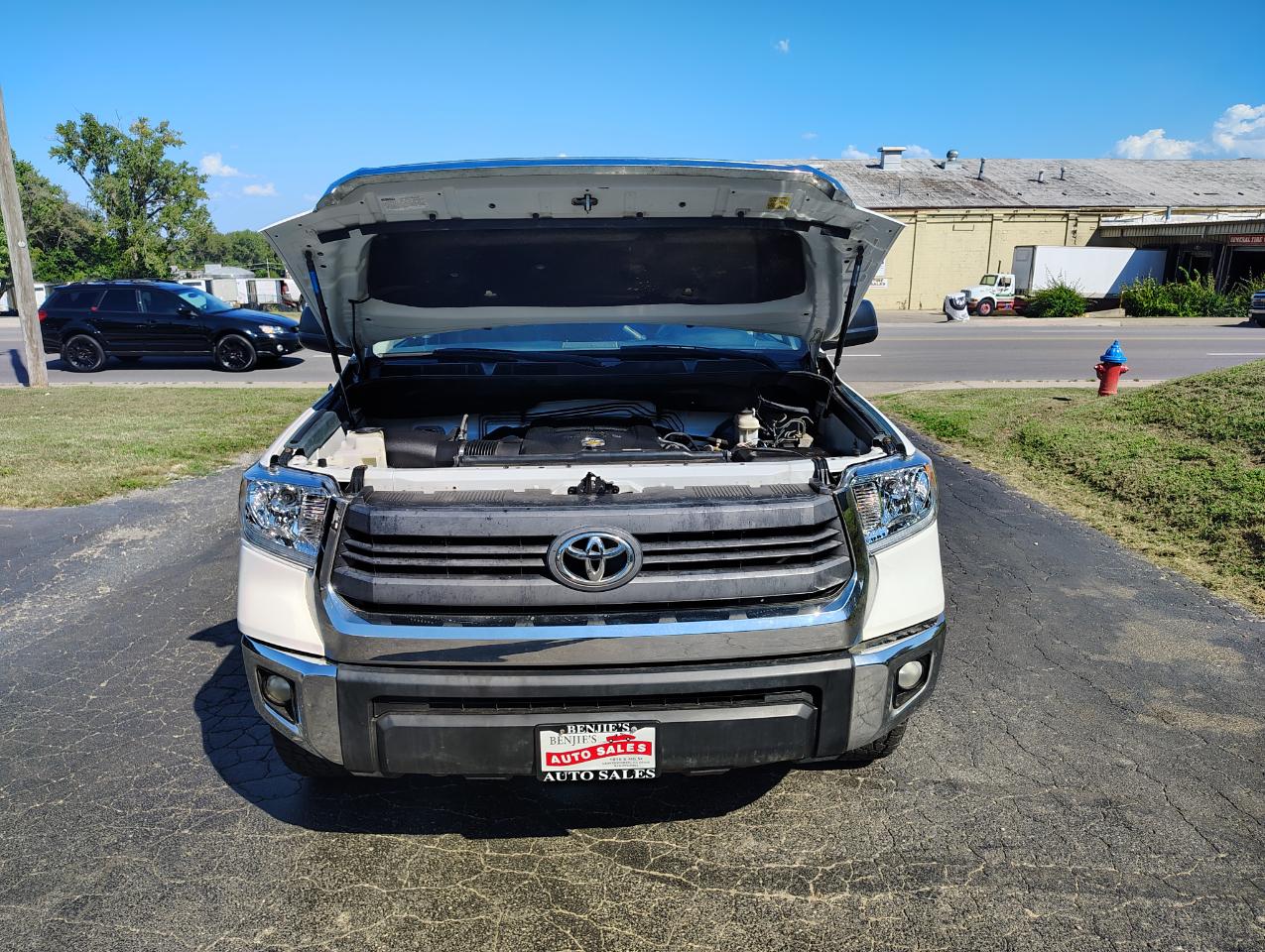 Toyota Tundra SR5 5.7L V8 FFV Double Cab 4WD 2014