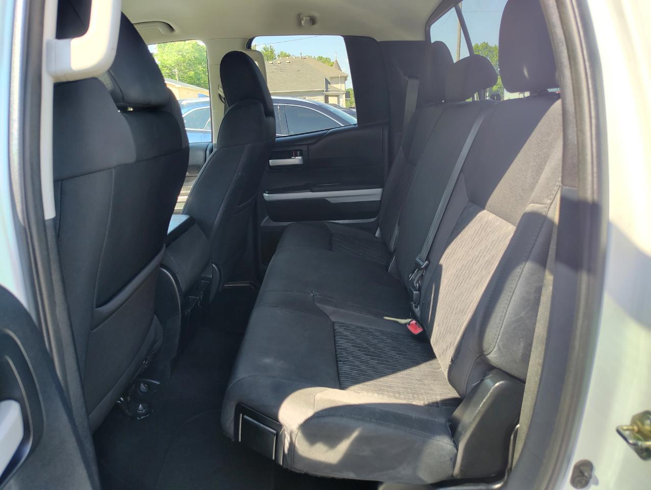 Toyota Tundra SR5 5.7L V8 FFV Double Cab 4WD 2014