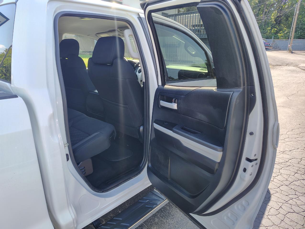 Toyota Tundra SR5 5.7L V8 FFV Double Cab 4WD 2014