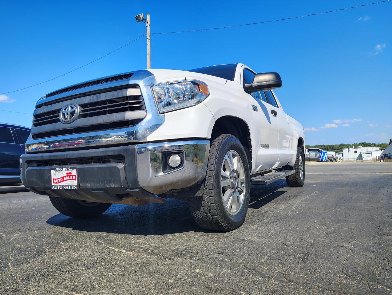 Toyota Tundra SR5 5.7L V8 FFV Double Cab 4WD 2014