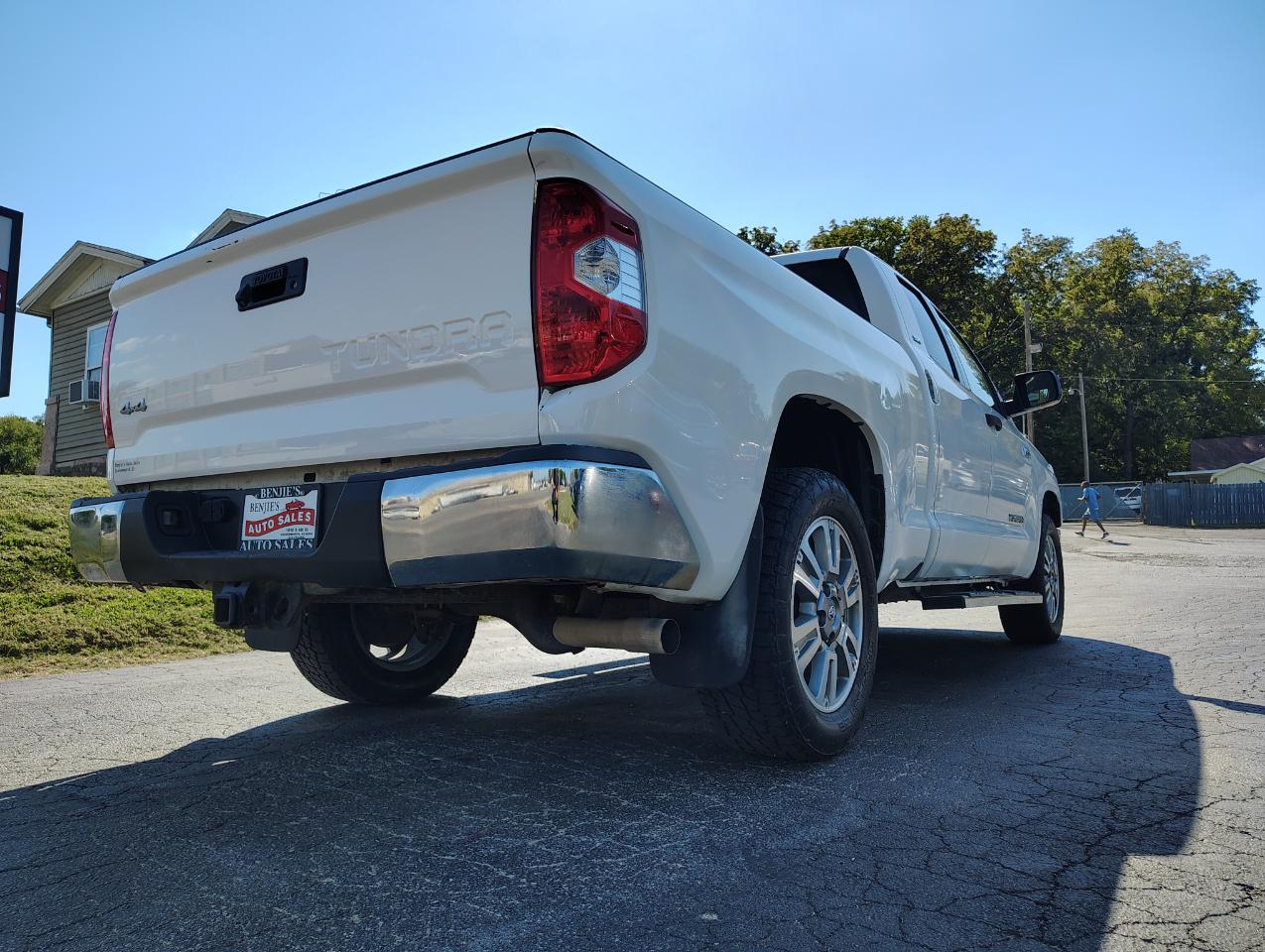 Toyota Tundra SR5 5.7L V8 FFV Double Cab 4WD 2014