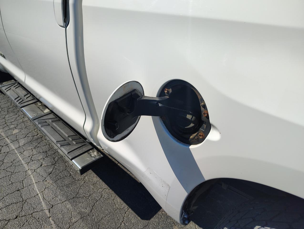 Toyota Tundra SR5 5.7L V8 FFV Double Cab 4WD 2014