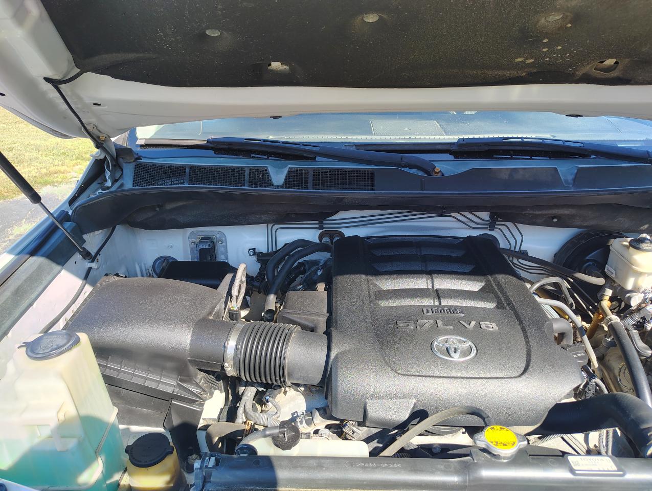 Toyota Tundra SR5 5.7L V8 FFV Double Cab 4WD 2014