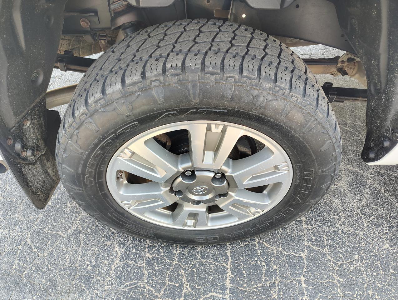 Toyota Tundra SR5 5.7L V8 FFV Double Cab 4WD 2014