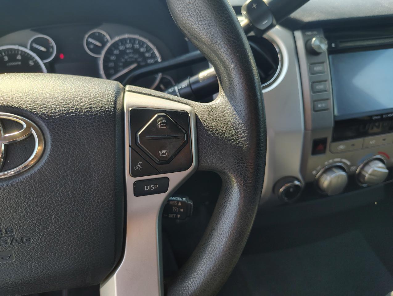 Toyota Tundra SR5 5.7L V8 FFV Double Cab 4WD 2014