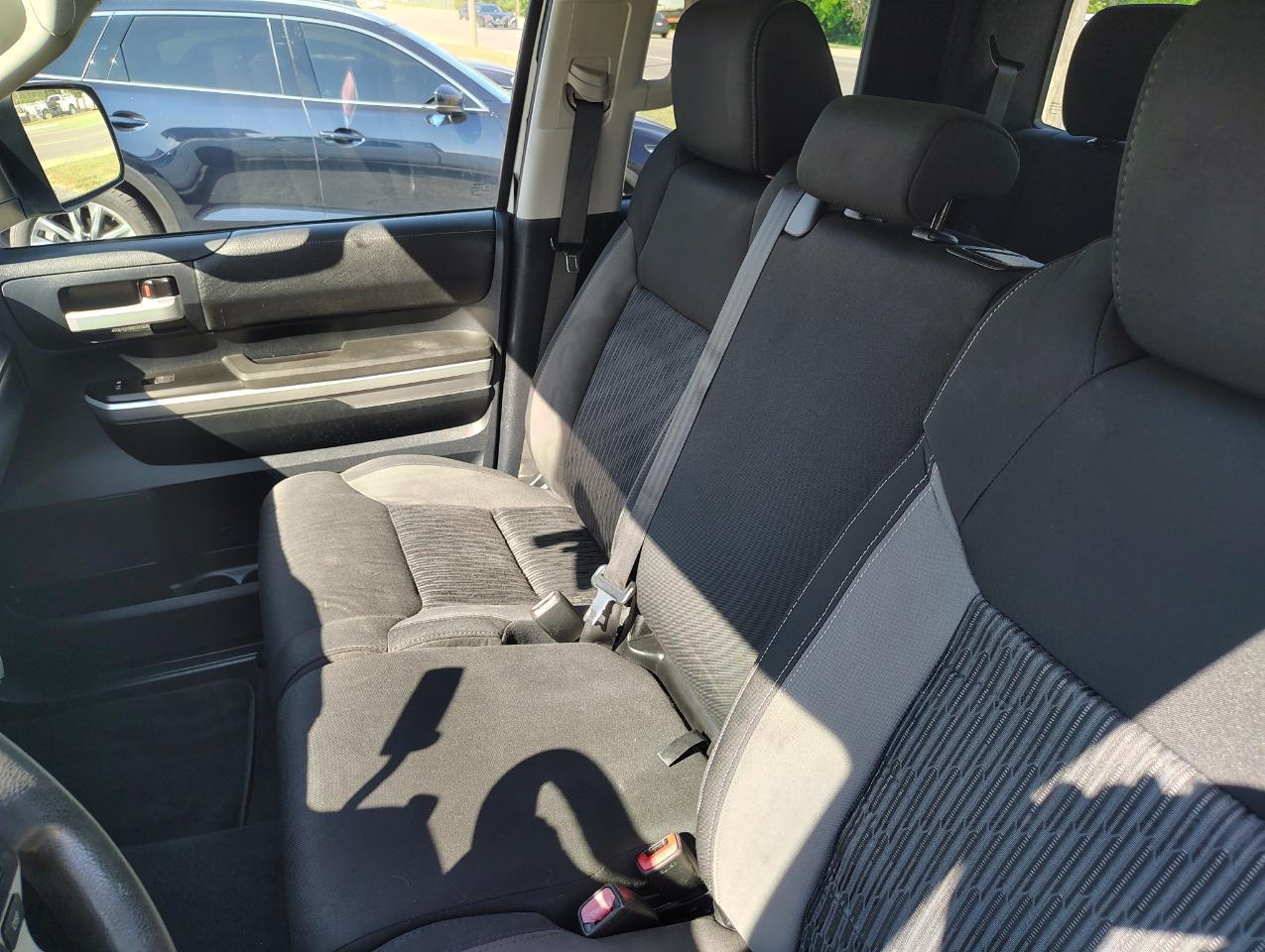 Toyota Tundra SR5 5.7L V8 FFV Double Cab 4WD 2014