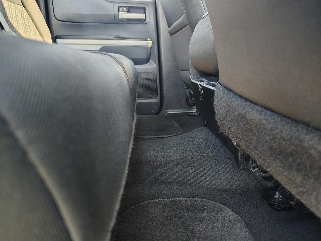 Toyota Tundra SR5 5.7L V8 FFV Double Cab 4WD 2014