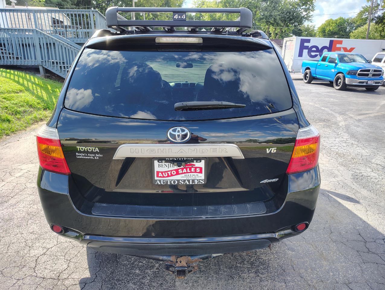 Toyota Highlander Base 4WD 2009