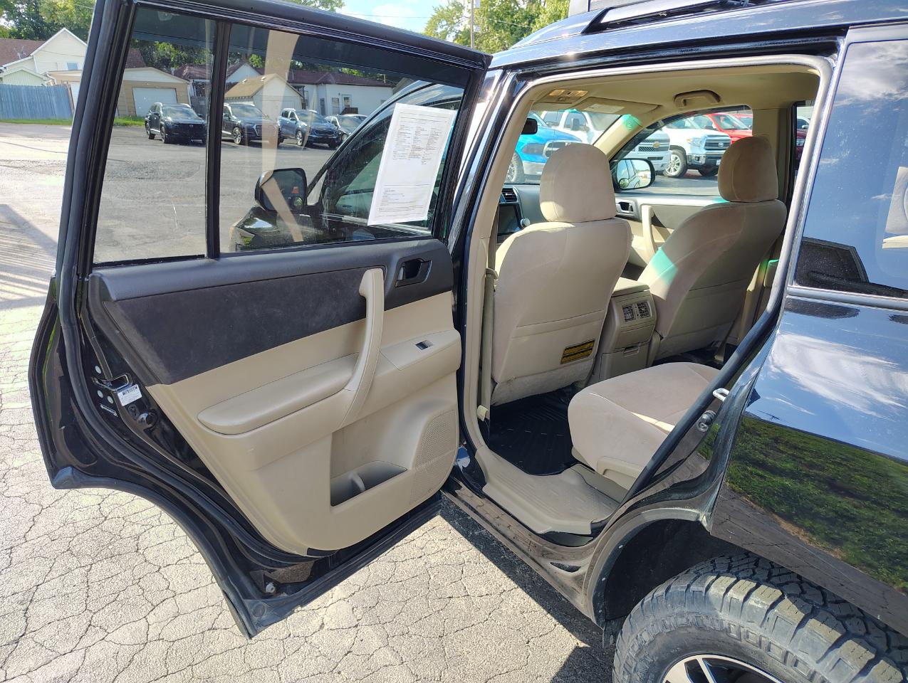 Toyota Highlander Base 4WD 2009