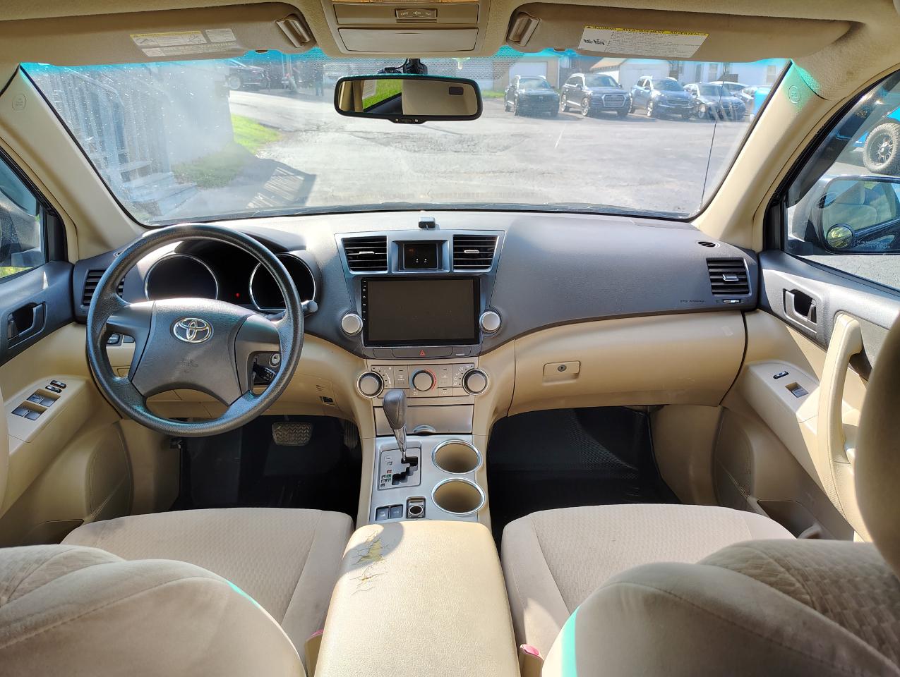Toyota Highlander Base 4WD 2009