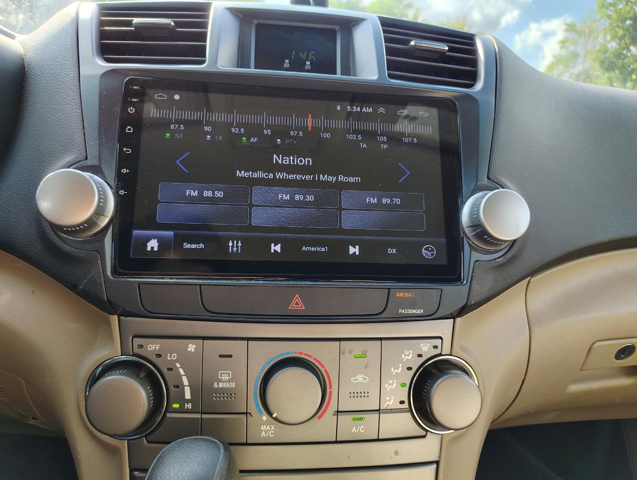 Toyota Highlander Base 4WD 2009