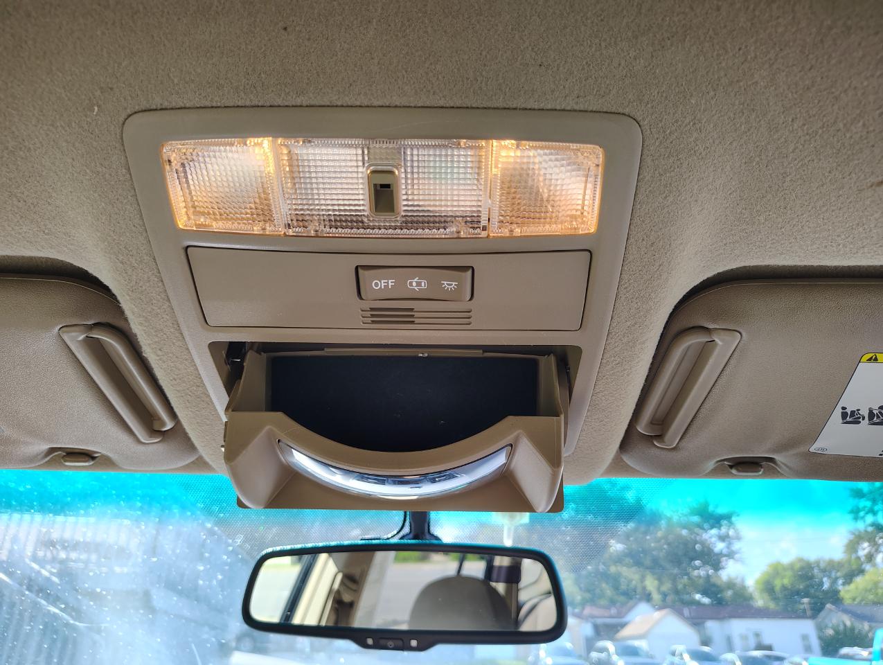 Toyota Highlander Base 4WD 2009