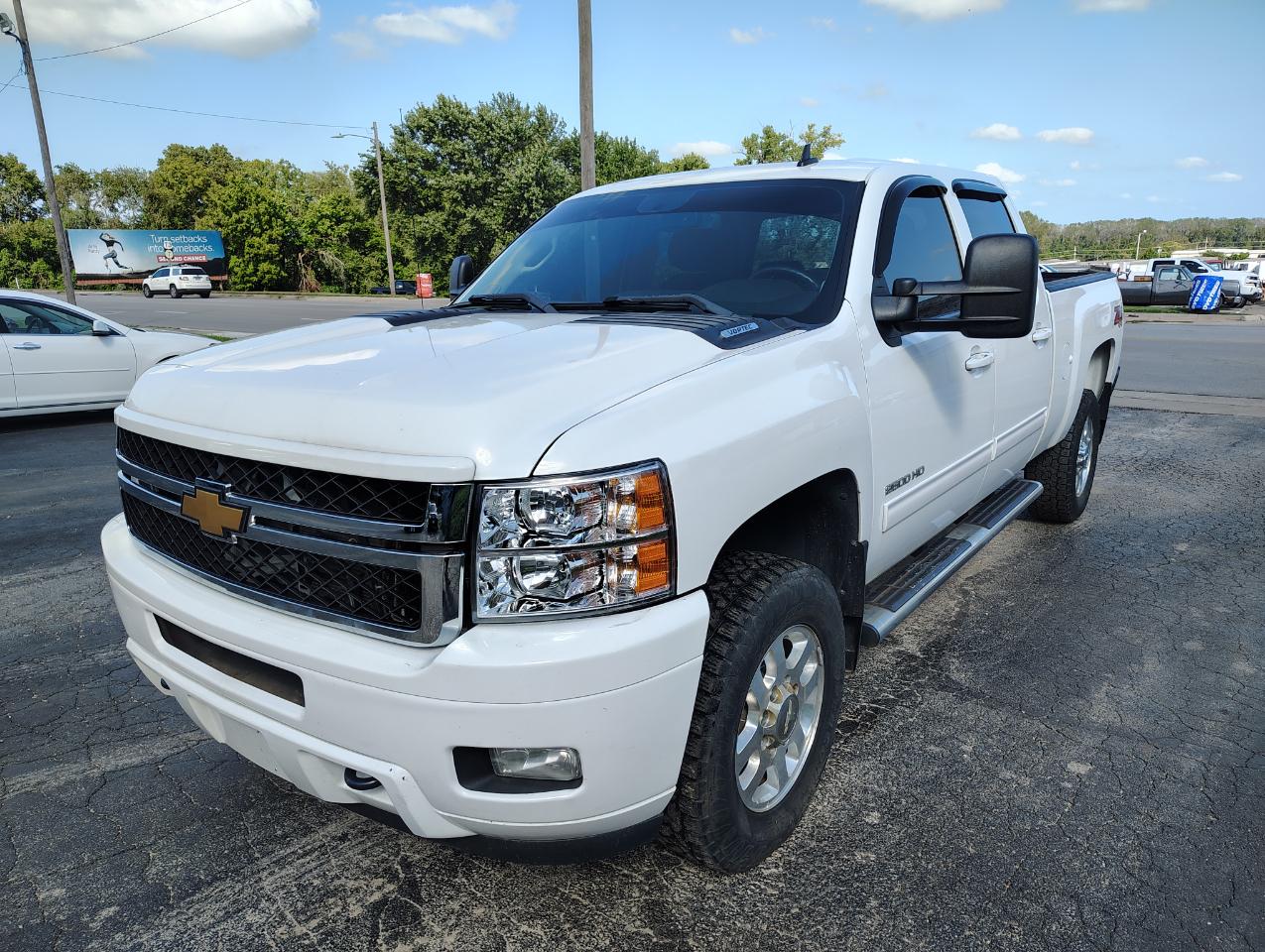 Chevrolet Silverado 2500HD LT Crew Cab 4WD 2014