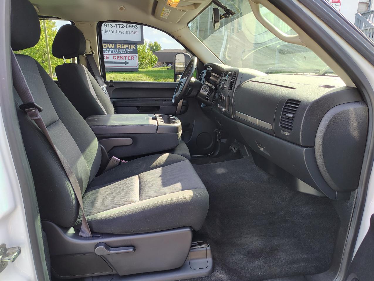 Chevrolet Silverado 2500HD LT Crew Cab 4WD 2014