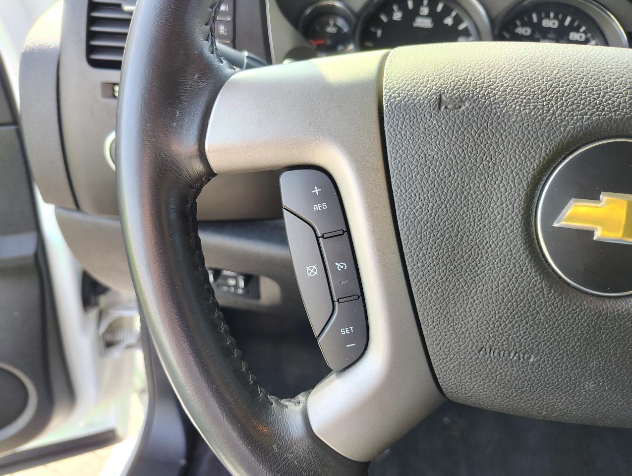 Chevrolet Silverado 2500HD LT Crew Cab 4WD 2014