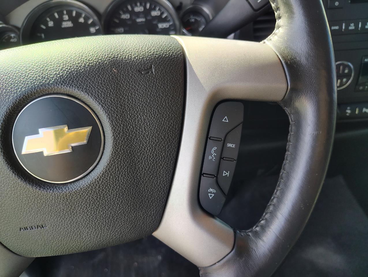 Chevrolet Silverado 2500HD LT Crew Cab 4WD 2014