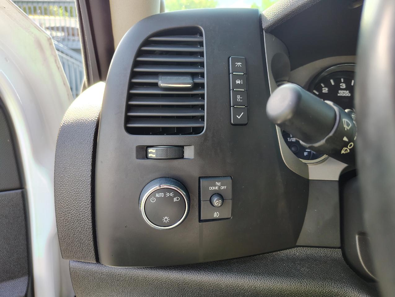 Chevrolet Silverado 2500HD LT Crew Cab 4WD 2014