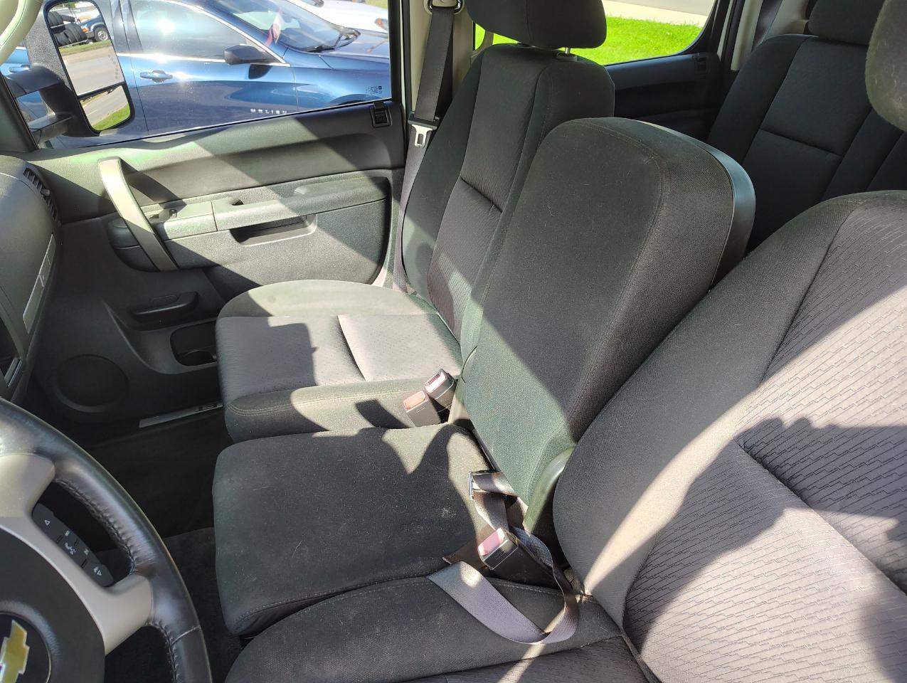 Chevrolet Silverado 2500HD LT Crew Cab 4WD 2014