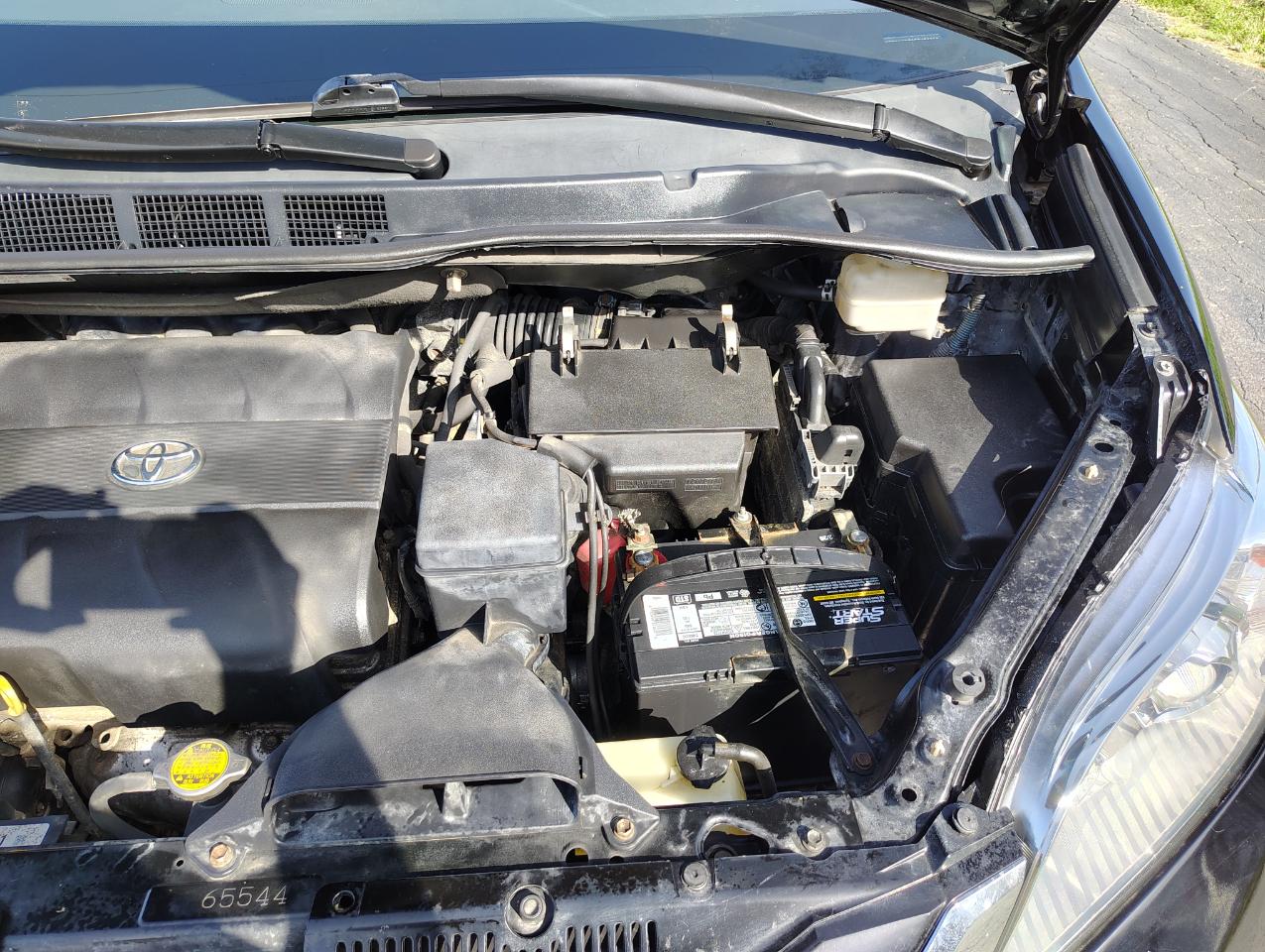 Toyota Sienna LE FWD 8-Passenger V6 2014