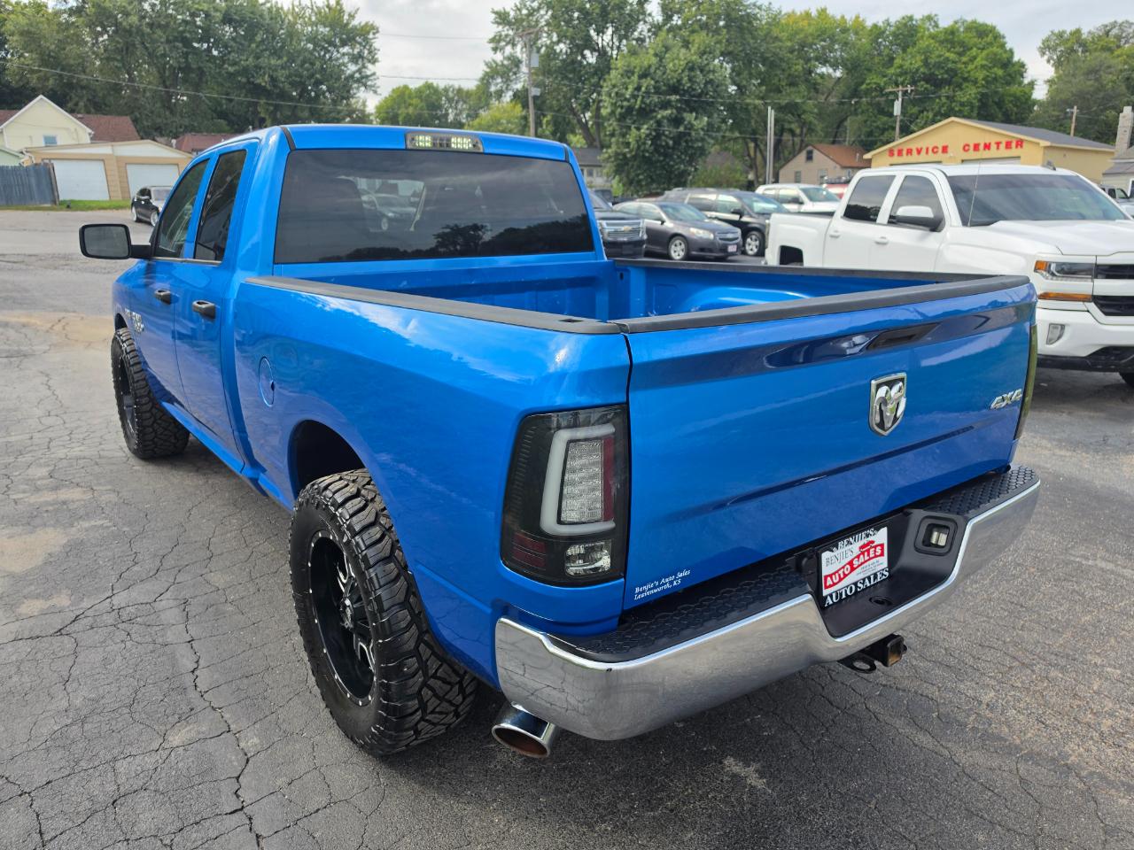 RAM 1500 Classic Tradesman Quad Cab 4WD 2020