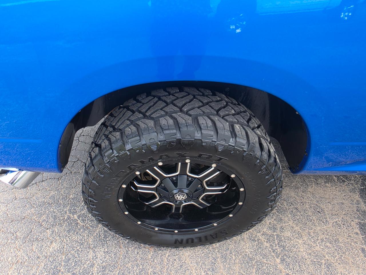RAM 1500 Classic Tradesman Quad Cab 4WD 2020