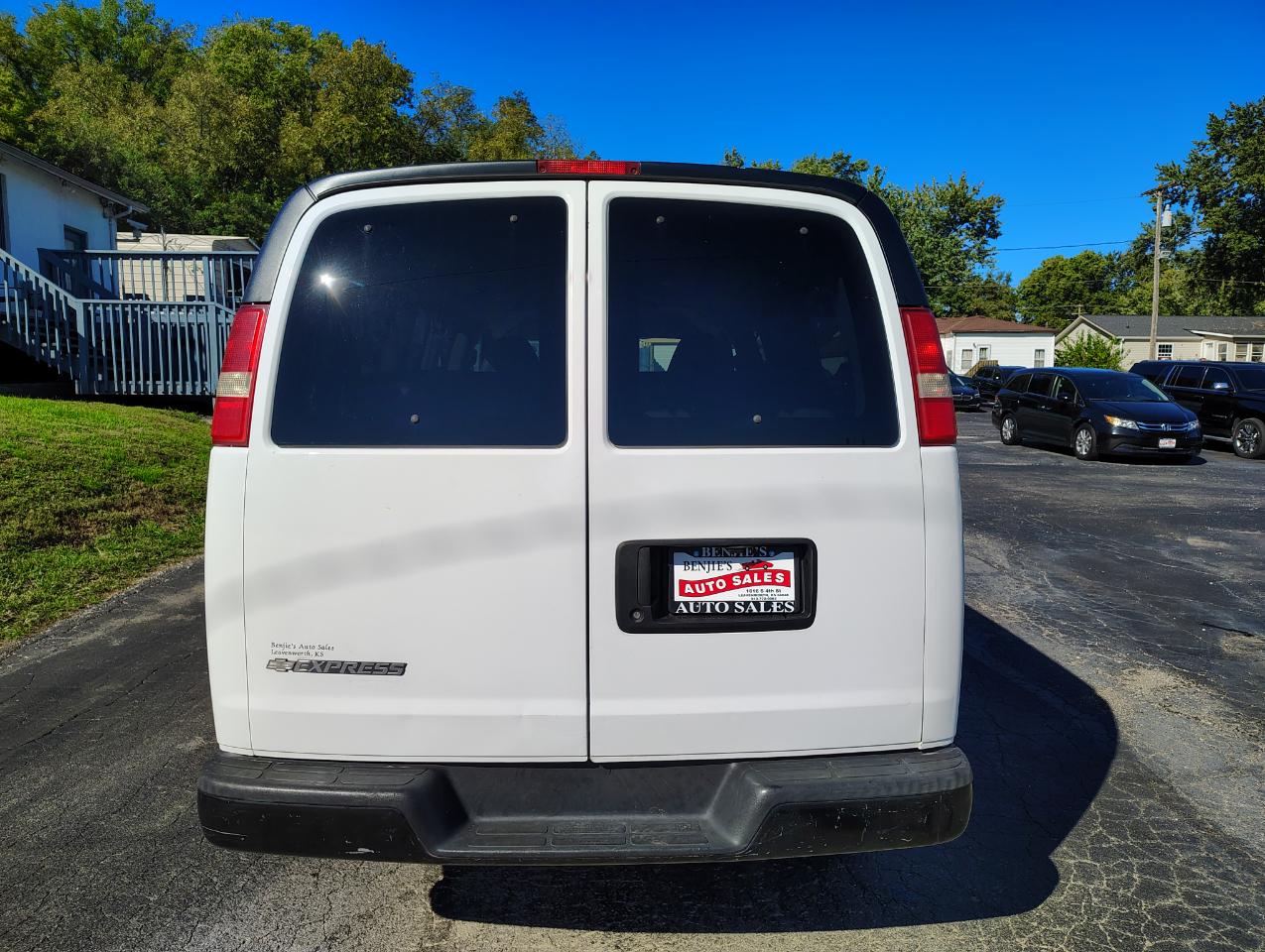 Chevrolet Express LS 2500 2013