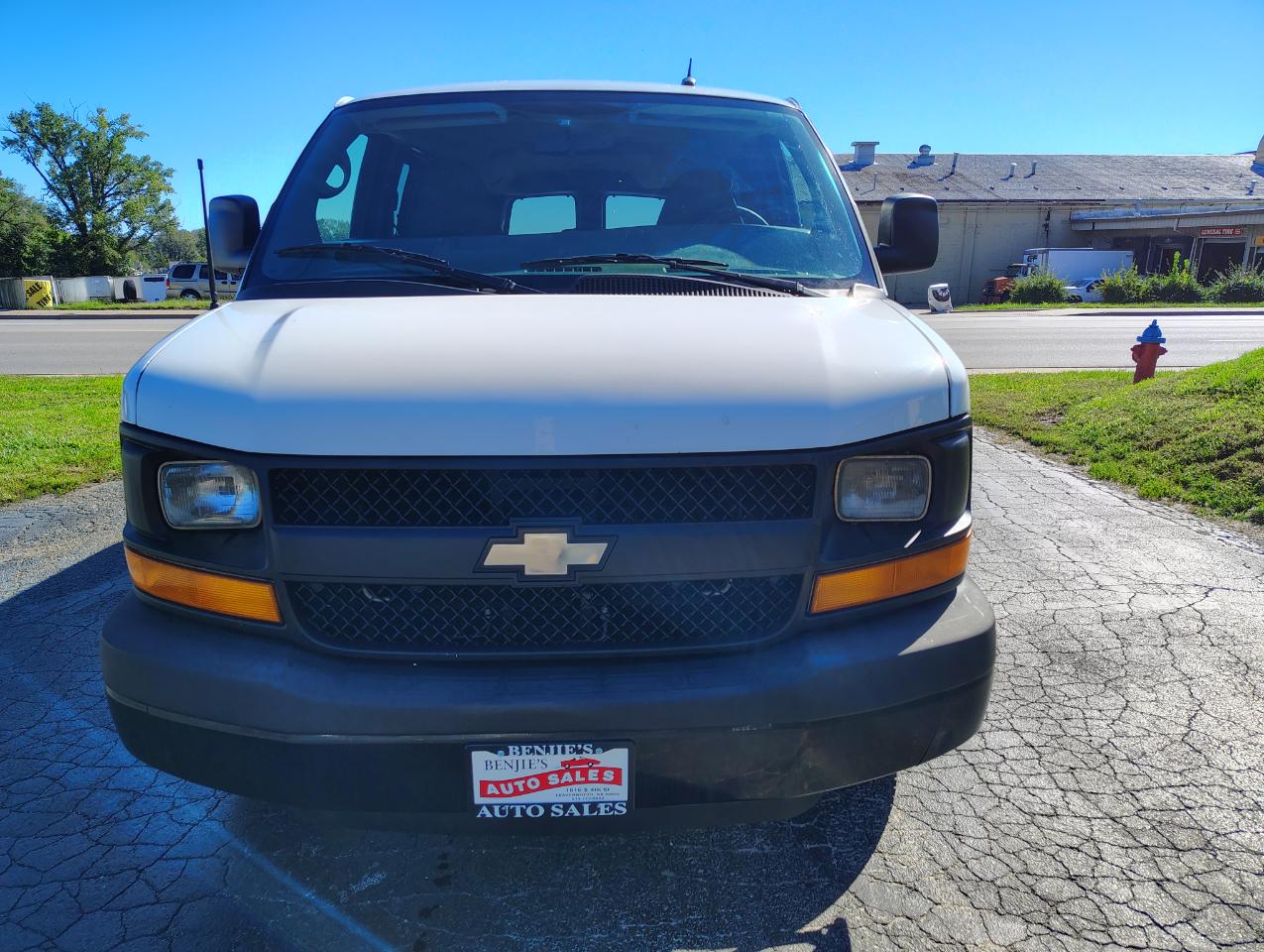 Chevrolet Express LS 2500 2013
