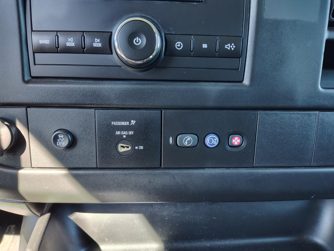 Chevrolet Express LS 2500 2013