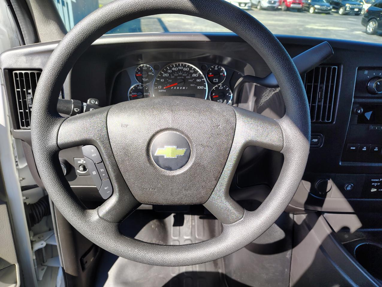 Chevrolet Express LS 2500 2013