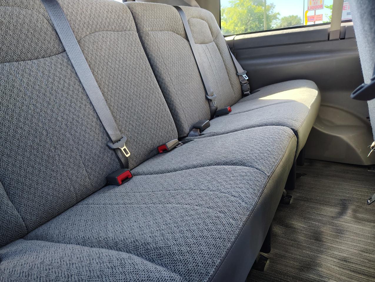 Chevrolet Express LS 2500 2013