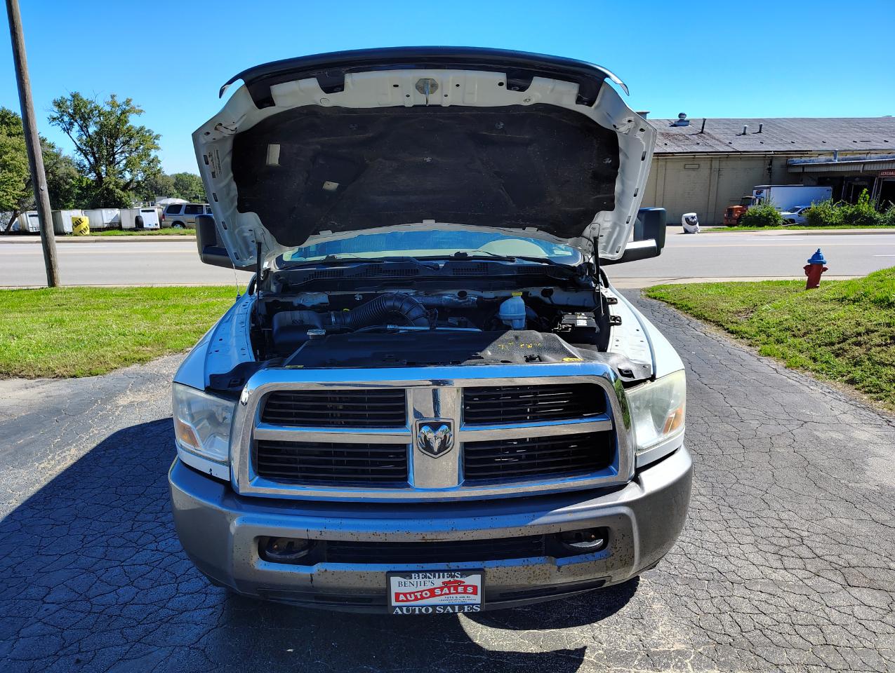 RAM 2500 Laramie Crew Cab LWB 4WD 2011