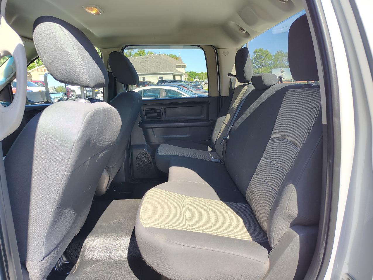 RAM 2500 Laramie Crew Cab LWB 4WD 2011