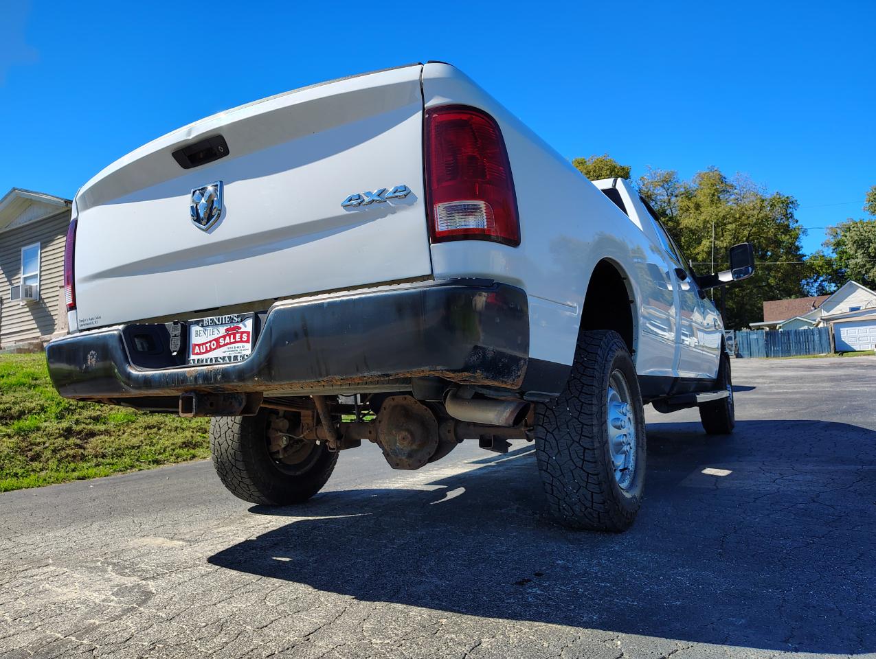 RAM 2500 Laramie Crew Cab LWB 4WD 2011