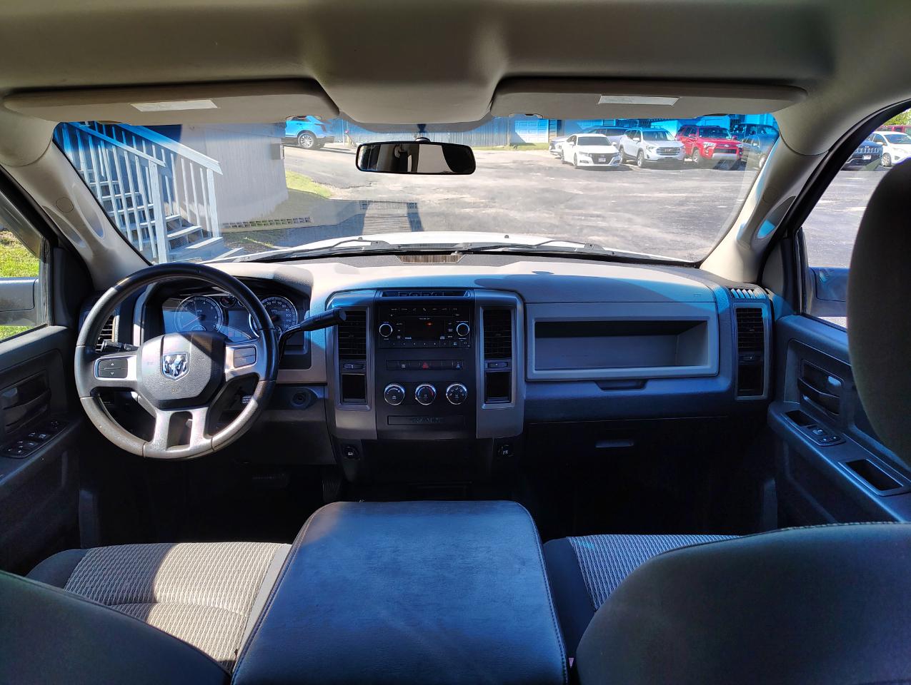 RAM 2500 Laramie Crew Cab LWB 4WD 2011