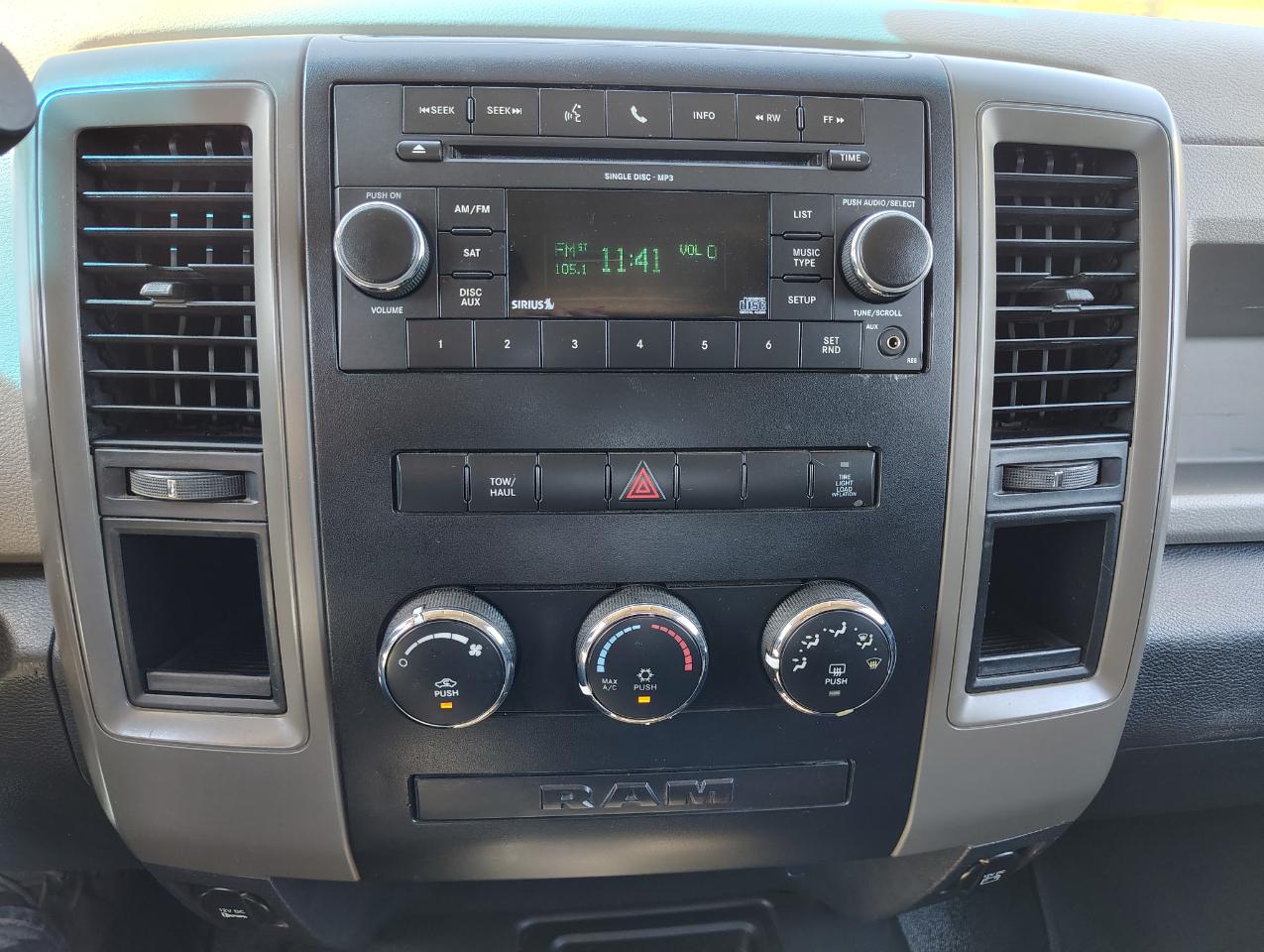 RAM 2500 Laramie Crew Cab LWB 4WD 2011