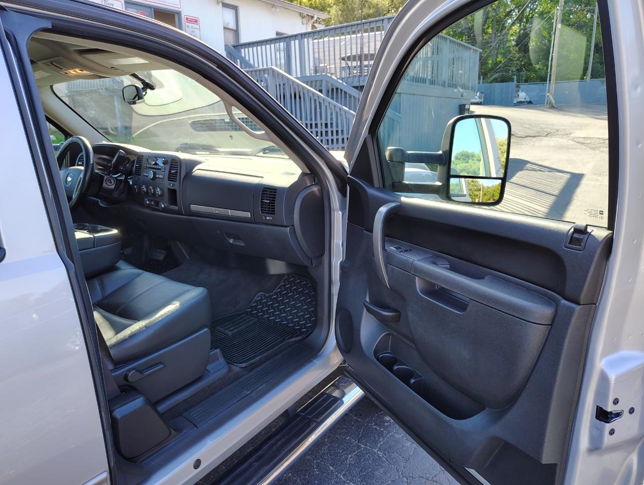 Chevrolet Silverado 2500HD LT Ext. Cab 4WD 2013