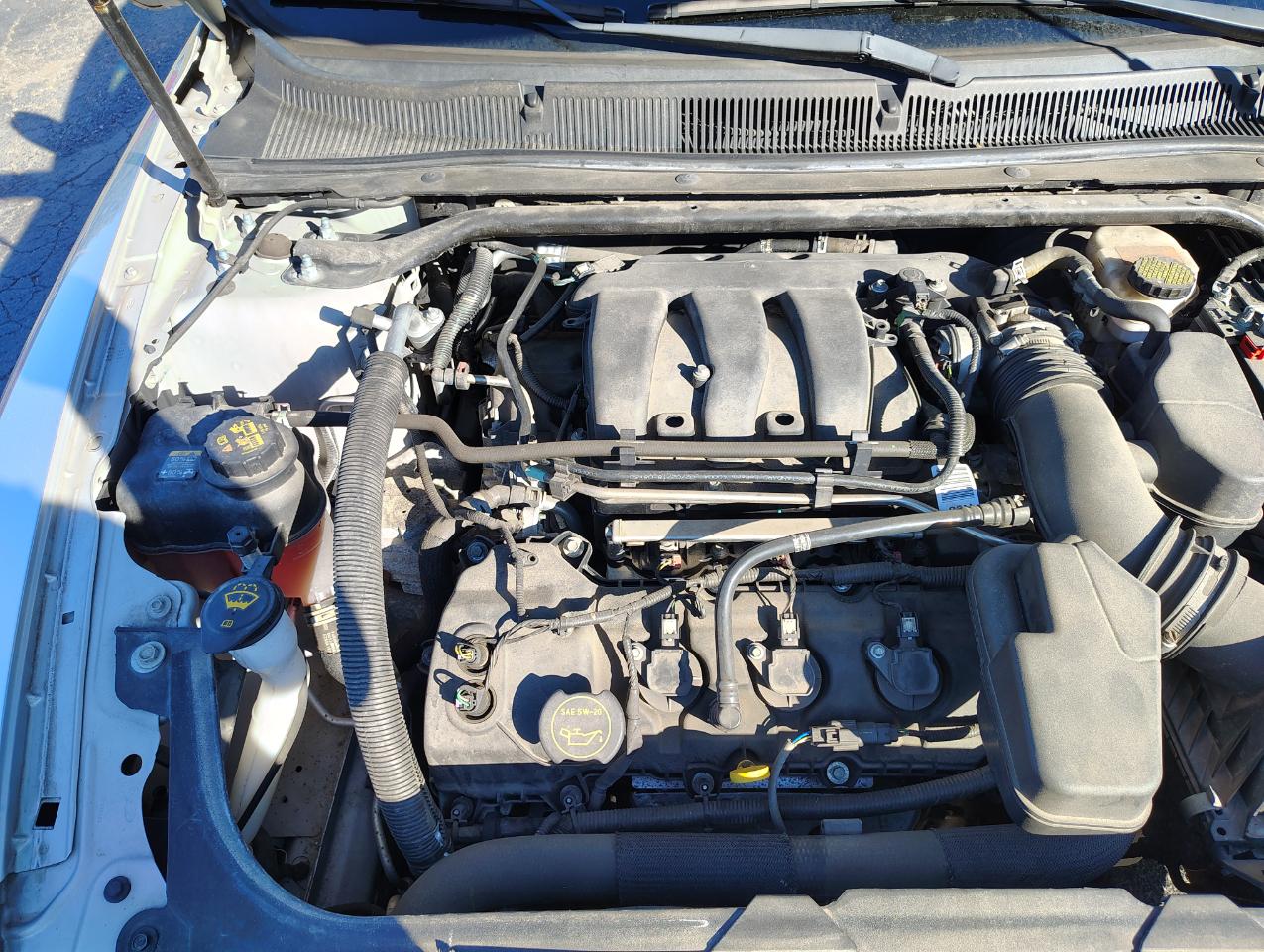 Ford Taurus SE FWD 2018