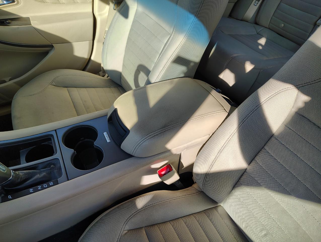 Ford Taurus SE FWD 2018