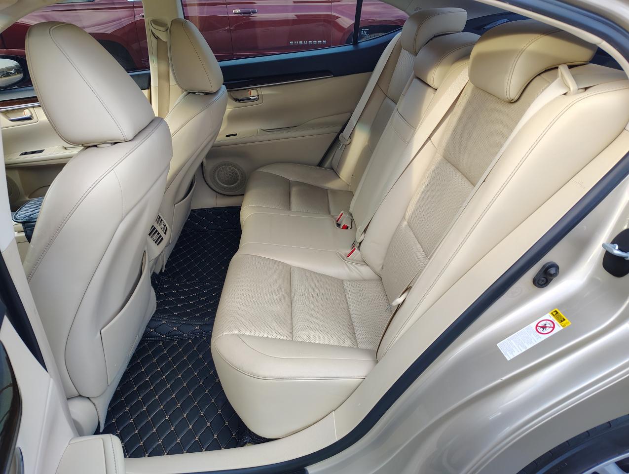 Lexus ES 350 Sedan 2014