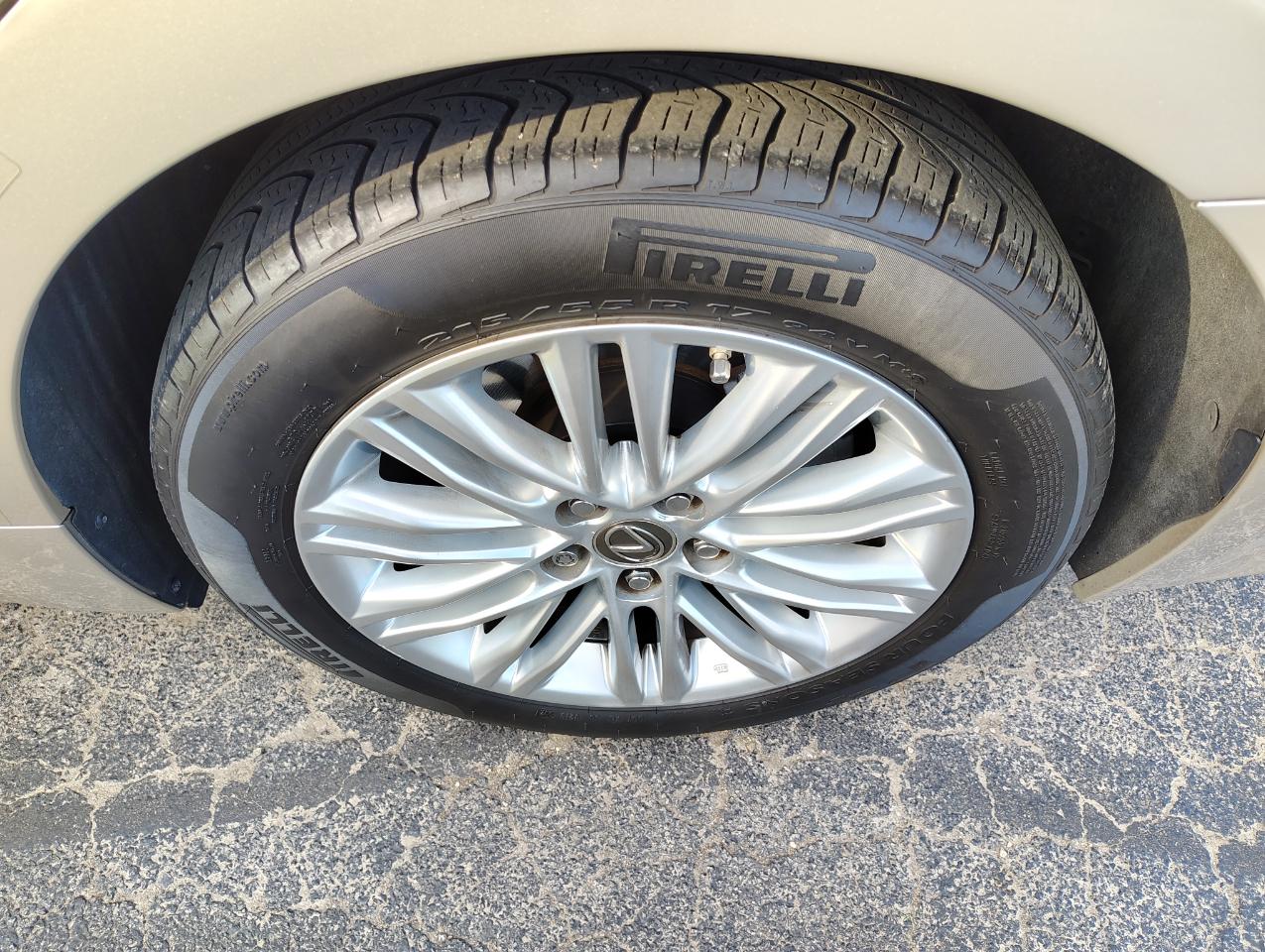 Lexus ES 350 Sedan 2014