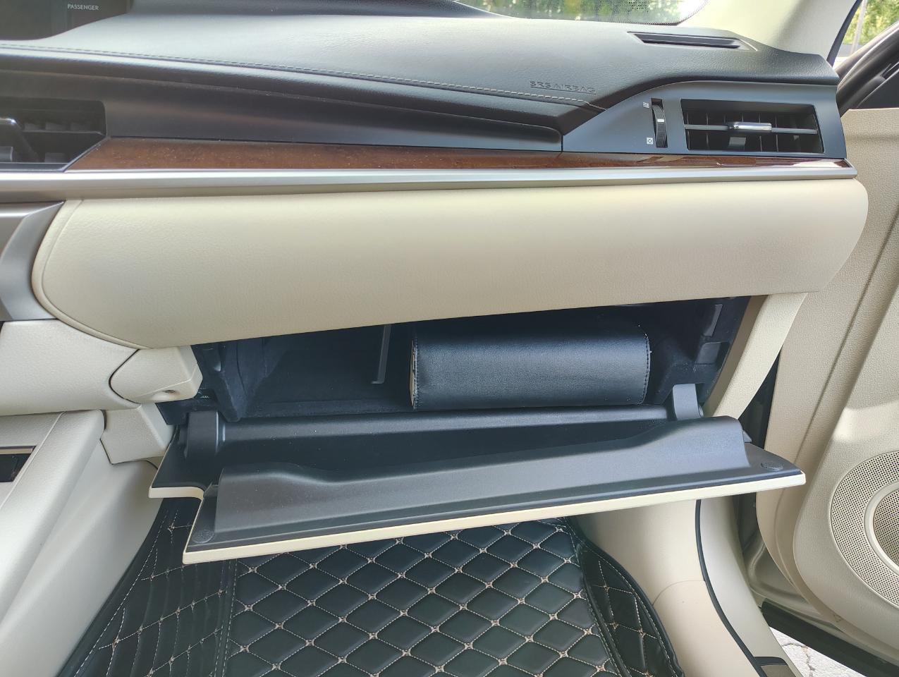 Lexus ES 350 Sedan 2014