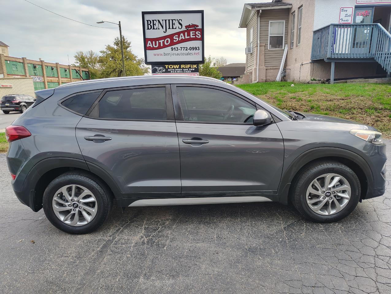 Hyundai Tucson SE 2017
