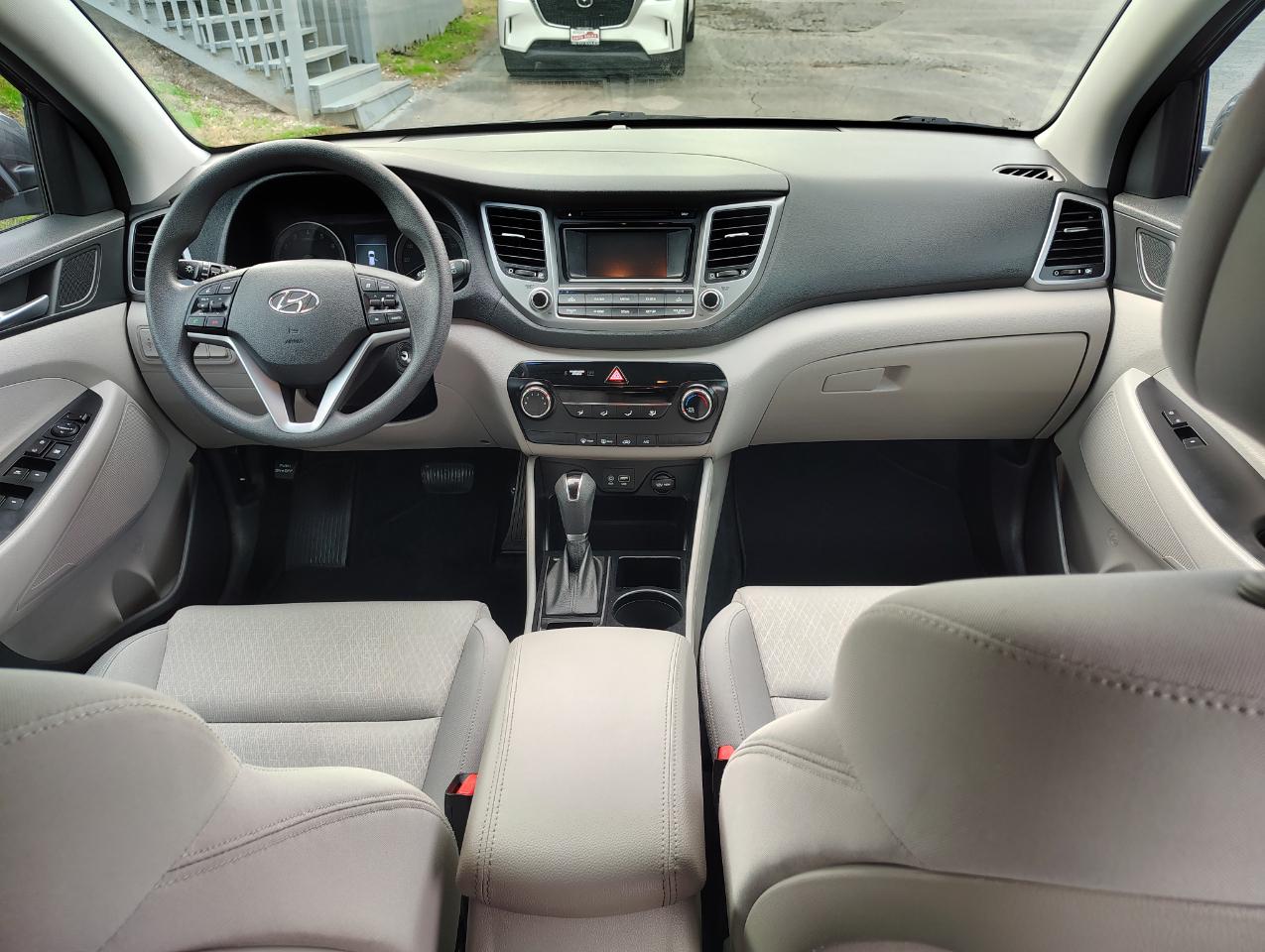 Hyundai Tucson SE 2017