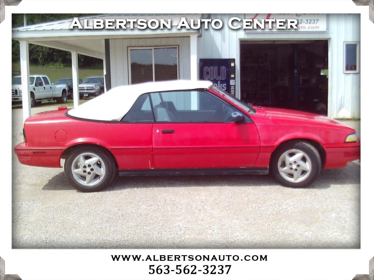 Used 1992 Pontiac Sunbird SE Convertible for Sale in Spillville IA