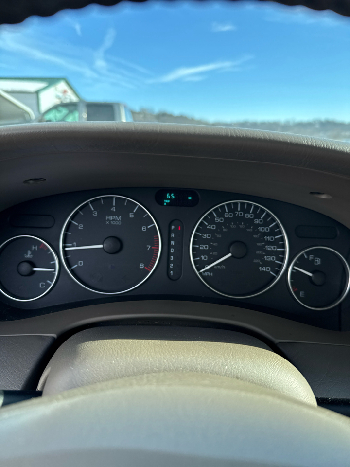 Oldsmobile Aurora 4dr Sdn 3.5L 2001