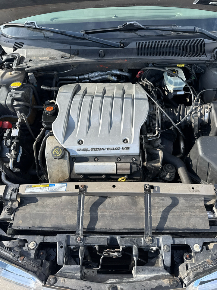 Oldsmobile Aurora 4dr Sdn 3.5L 2001