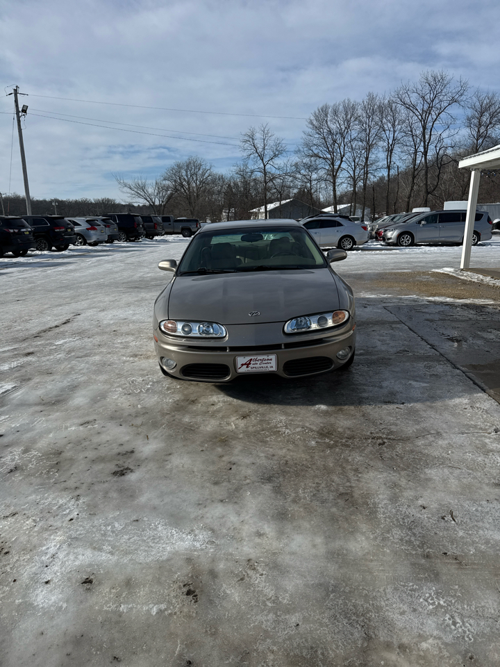 Oldsmobile Aurora 4dr Sdn 3.5L 2001
