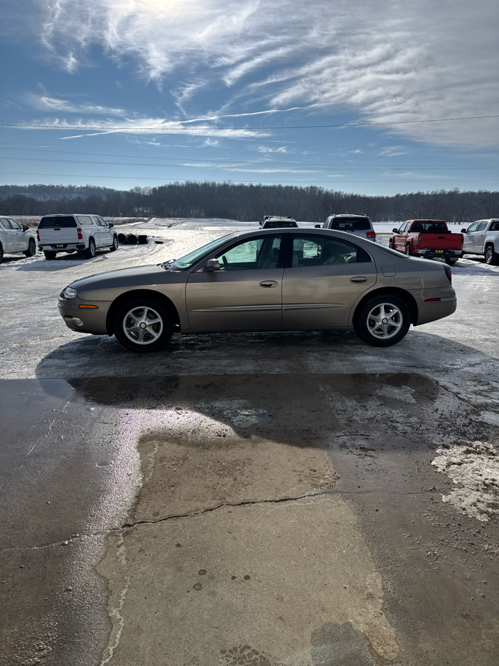 Oldsmobile Aurora 4dr Sdn 3.5L 2001