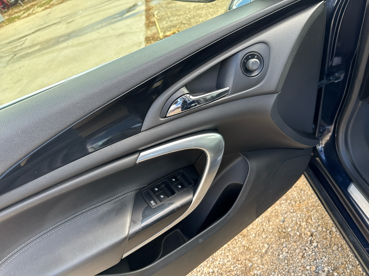 Buick Regal 4dr Sdn CXL RL4 (Oshawa) 2011 Buick Regal 4dr Sdn CXL RL4 (Oshawa) 2011