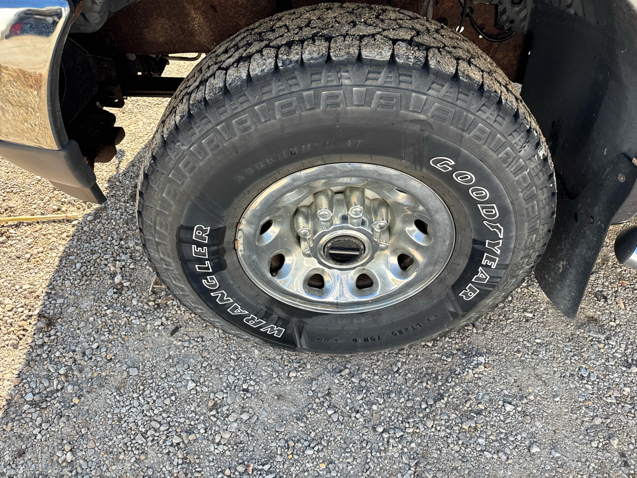 Ford Super Duty F-250 Crew Cab 156" King Ranch 4WD 2003 Ford Super Duty F-250 Crew Cab 156" King Ranch 4WD 2003